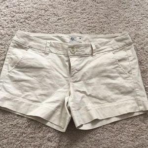 American Eagle stretch khaki shorts